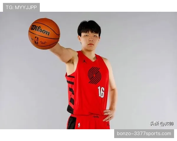 杨瀚森篮下冲击力提升明显 带动球队内线攻防效率改观